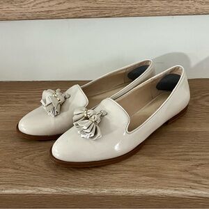 Zara Woman Cream Loafers Flats Shoes with Tassels Size 7.5